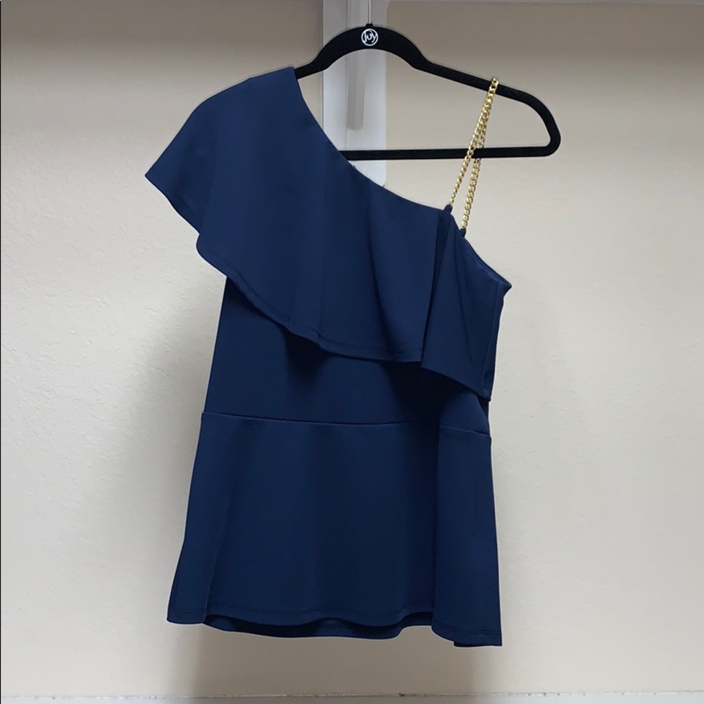 Blouse.